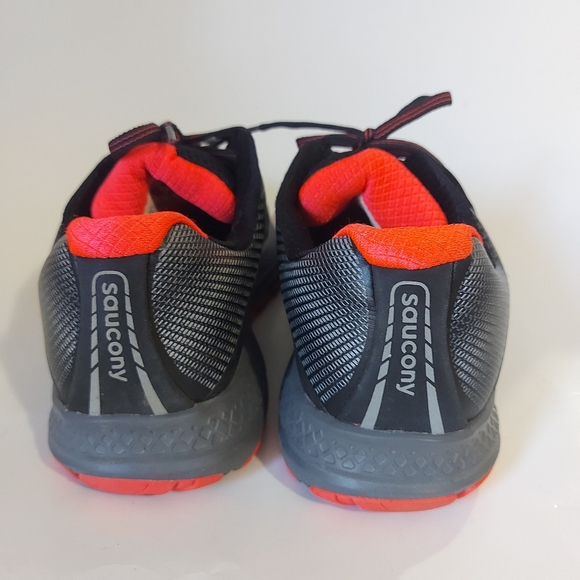 Saucony Women’s Ride 10 Everun Gym Athletic Training Running Shoes Size 5.5 - Picture 6 of 8